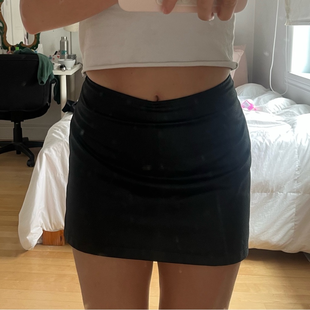 Chic Black Mini Skirt for Night Out